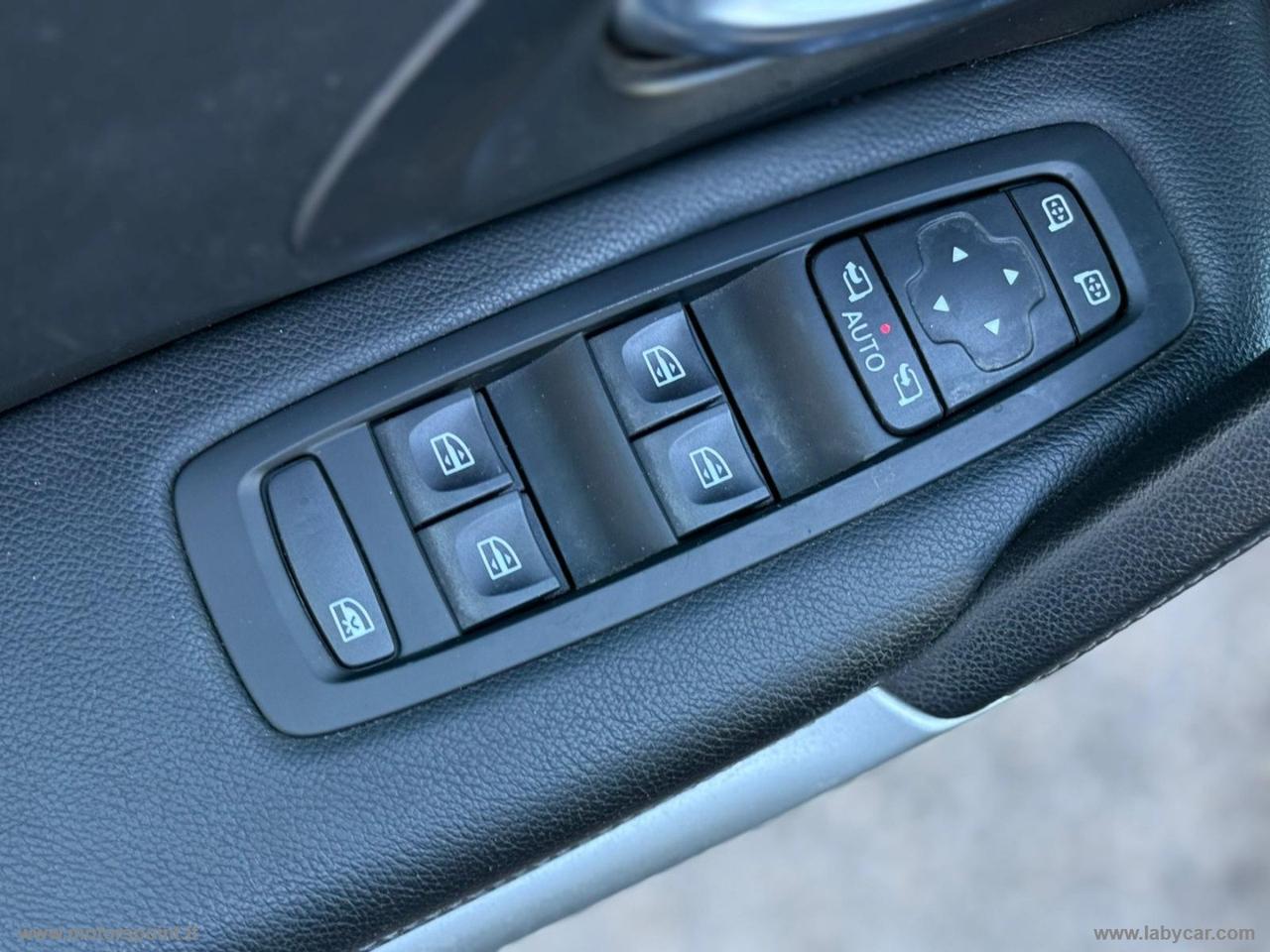 RENAULT Kadjar Blue dCi 8V 115 CV EDC Intens