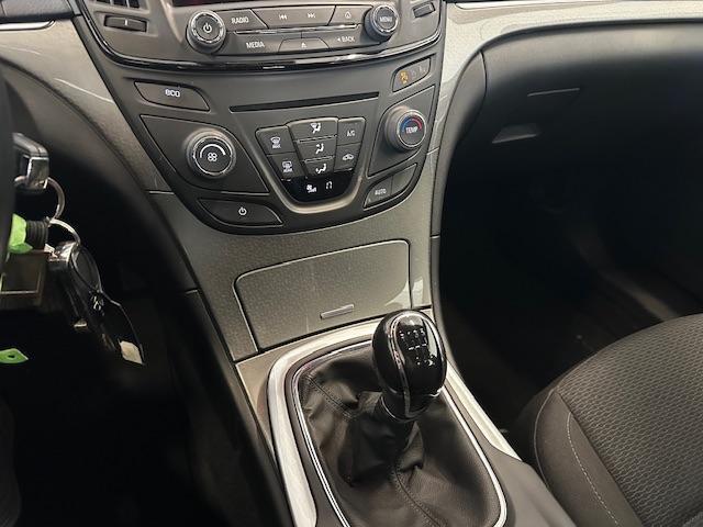OPEL INSIGNA 2.0 cdti 140cv NEOPATENTATI