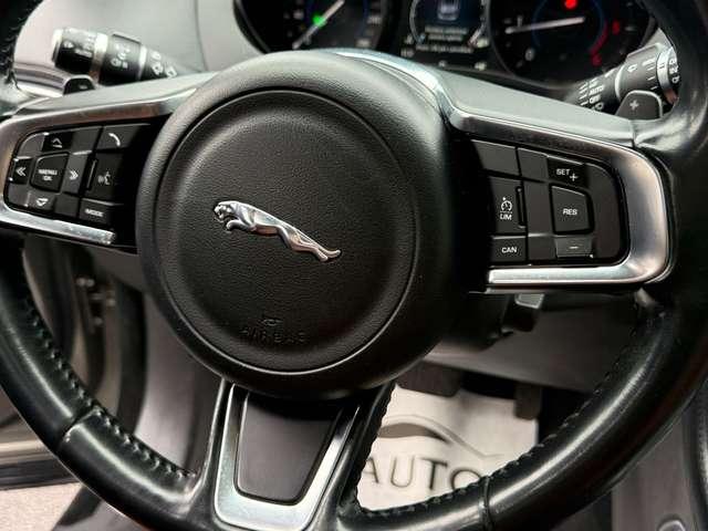 Jaguar F-Pace 2.0d i4 Portfolio awd 240cv Autom. TETTO/FULL