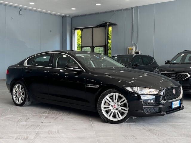 Jaguar XE 2.0 D 180 CV AWD aut. Portfolio