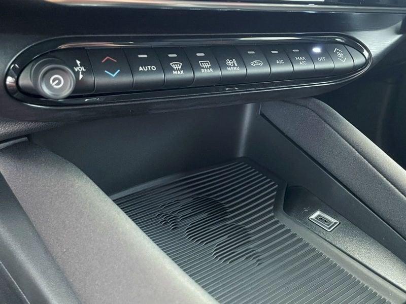 Alfa Romeo Junior 1.2 136 CV Hybrid eDCT6 Speciale
