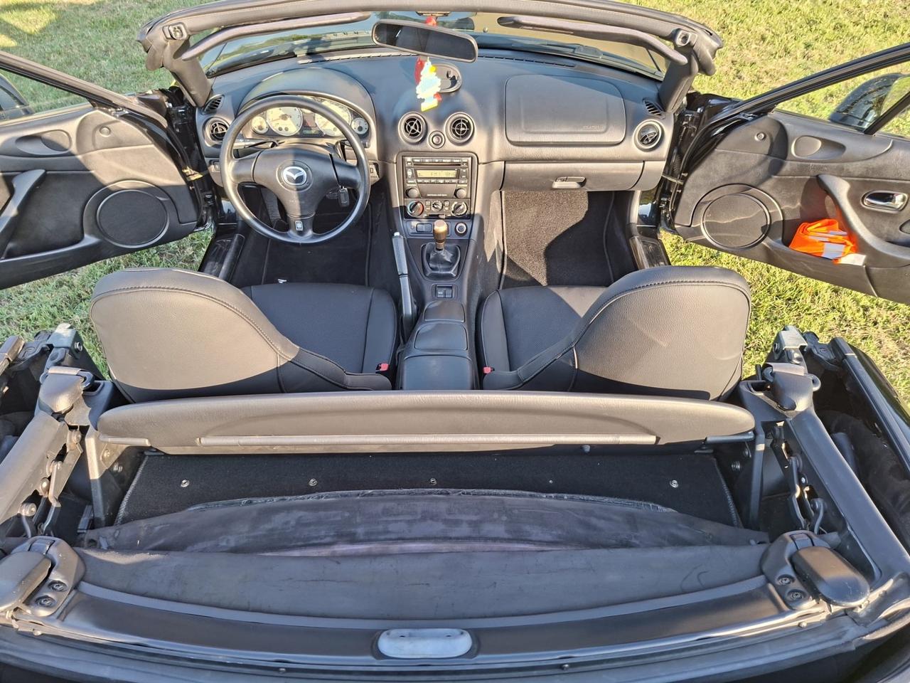 Mazda MX-5 1.6i 16V cat Naked book completo