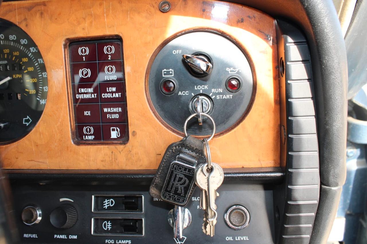 ROLLS ROYCE Phantom VI Special Landaulette