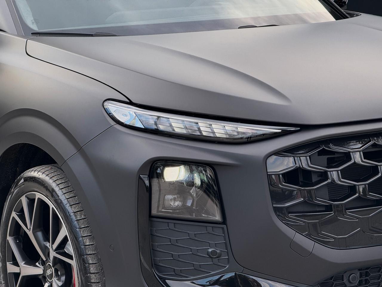 Audi Q3 Sportback TDI S line NEW MODEL TETTO