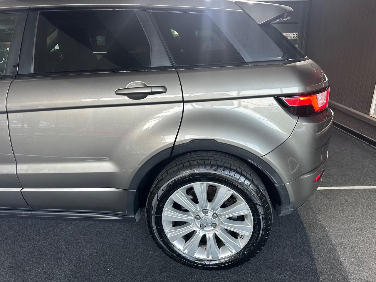Land Rover Range Evoque 2.0 TD4 150 CV 5p. SE Dynamic