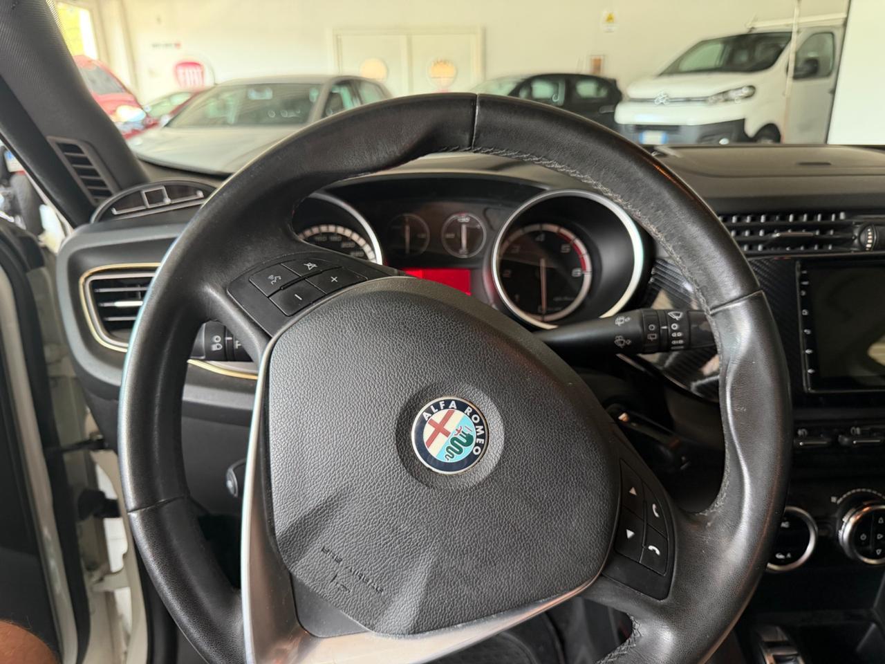 Alfa Romeo Giulietta 1.6 JTDm-2 105 CV Exclusive
