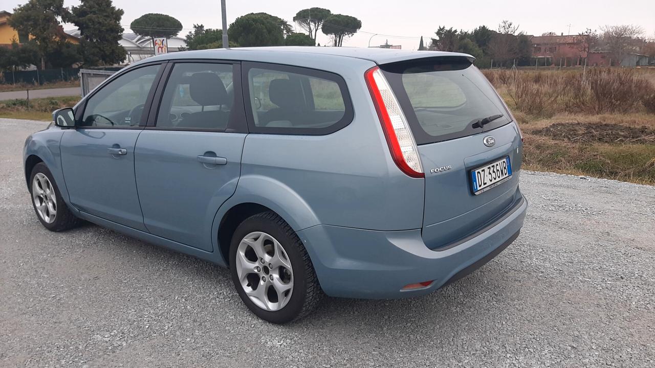 Ford Focus 1.6 16v GPL Station