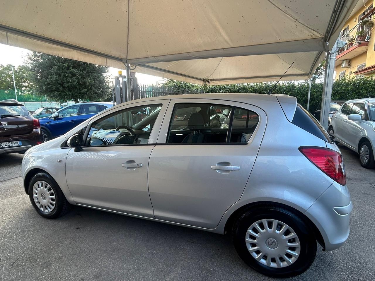 Opel Corsa 1.0 12V 5 porte Enjoy