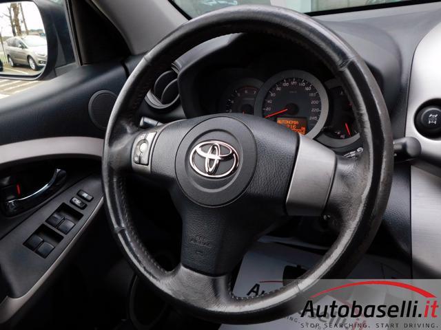 TOYOTA RAV 4 RAV4 2.2 D-4D 136 CV 4X4