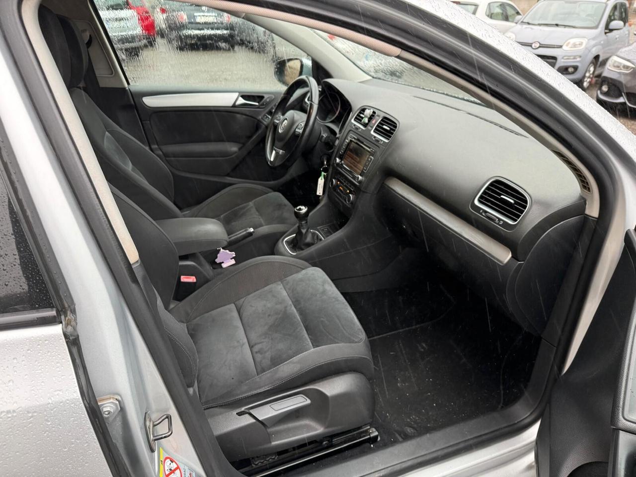 Volkswagen Golf 1.6 TDI DPF 5p. Highline