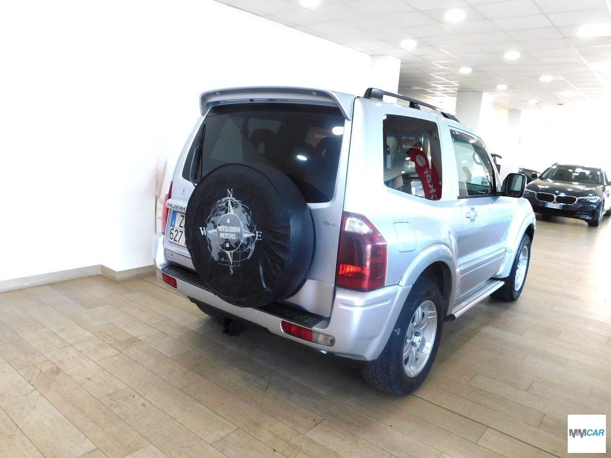 MITSUBISHI - Pajero - 3.2 16V DI-D 3p. GLS2
