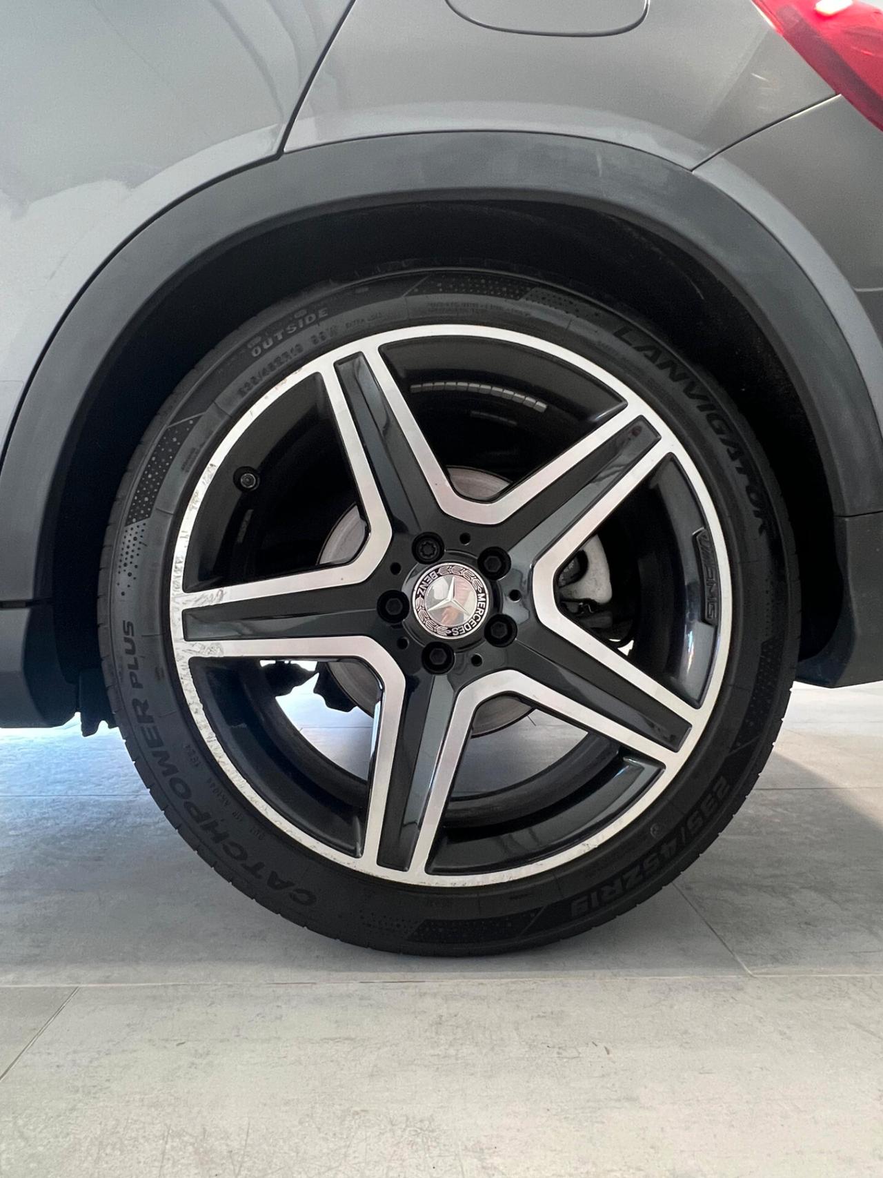 Mercedes-benz GLA 220 200 d Automatic Premium