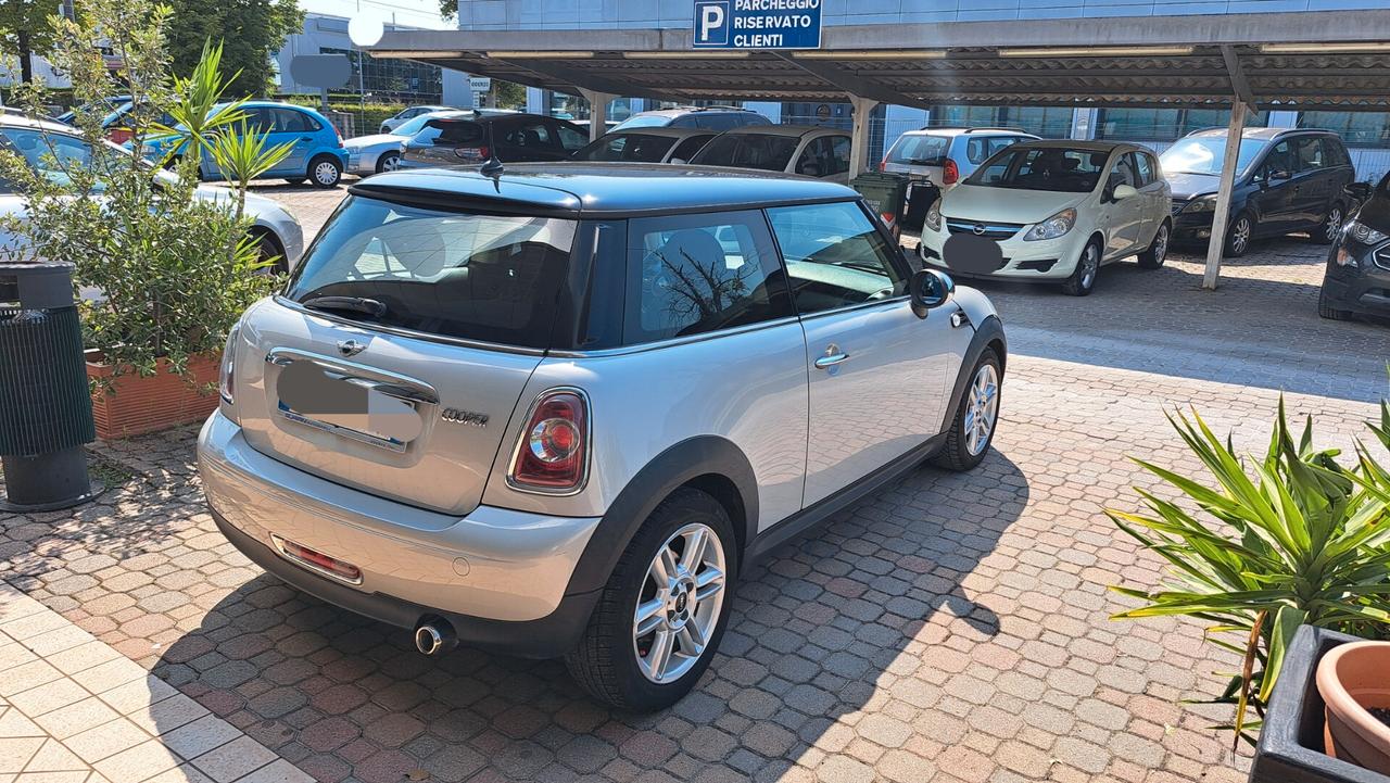 Mini 1.6 16V Cooper D