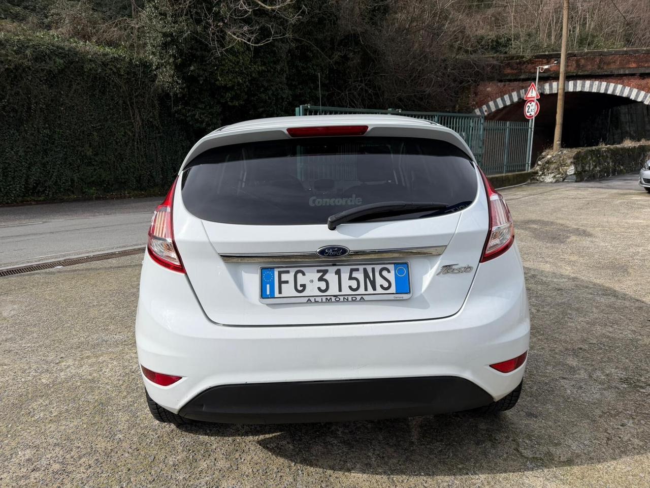 Ford Fiesta 1.5 TDCi 75CV 5 porte ST-Line