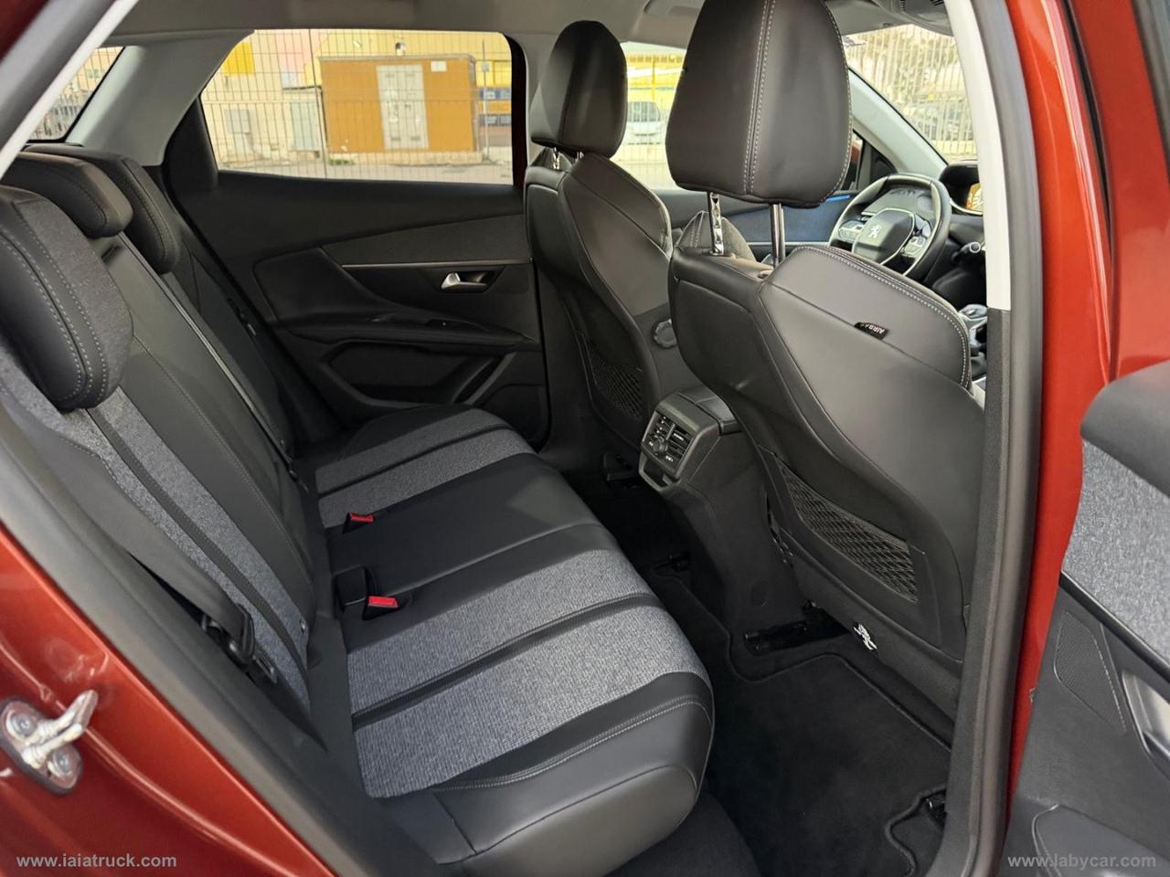 PEUGEOT 3008 BlueHDi 120 S&S GT Line