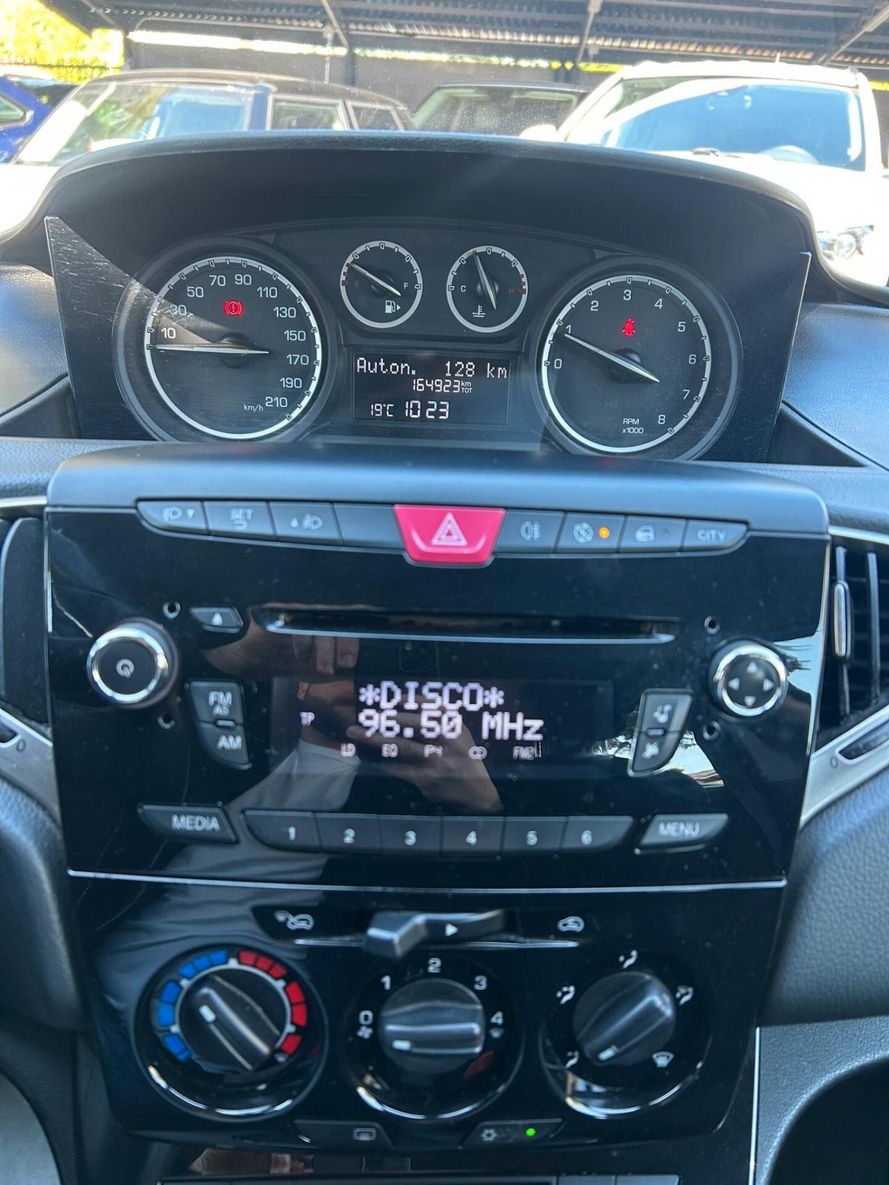 Lancia Ypsilon 1.2 69 CV 5 porte S&S Silver