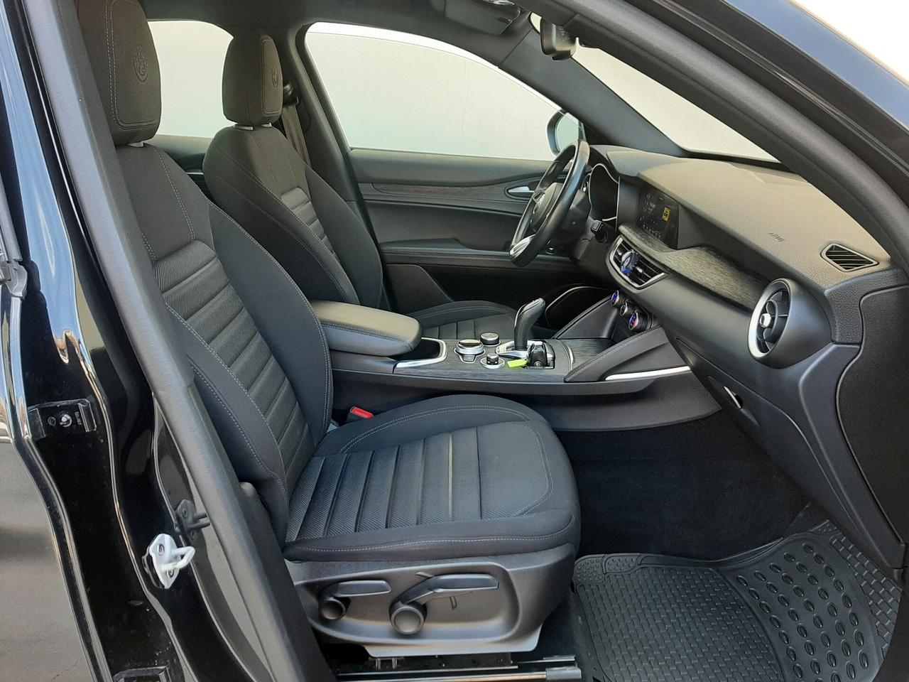 Alfa Romeo Stelvio 2.2 TD 160 CV AT8 RWD Business