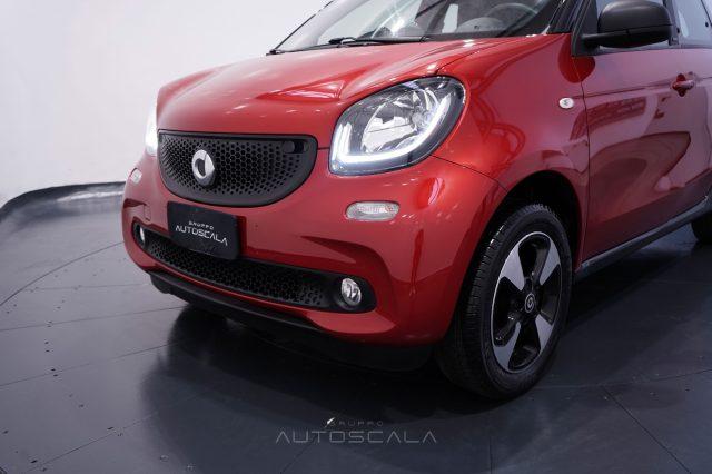 SMART ForFour 1.0 70cv Business #Navy #Led