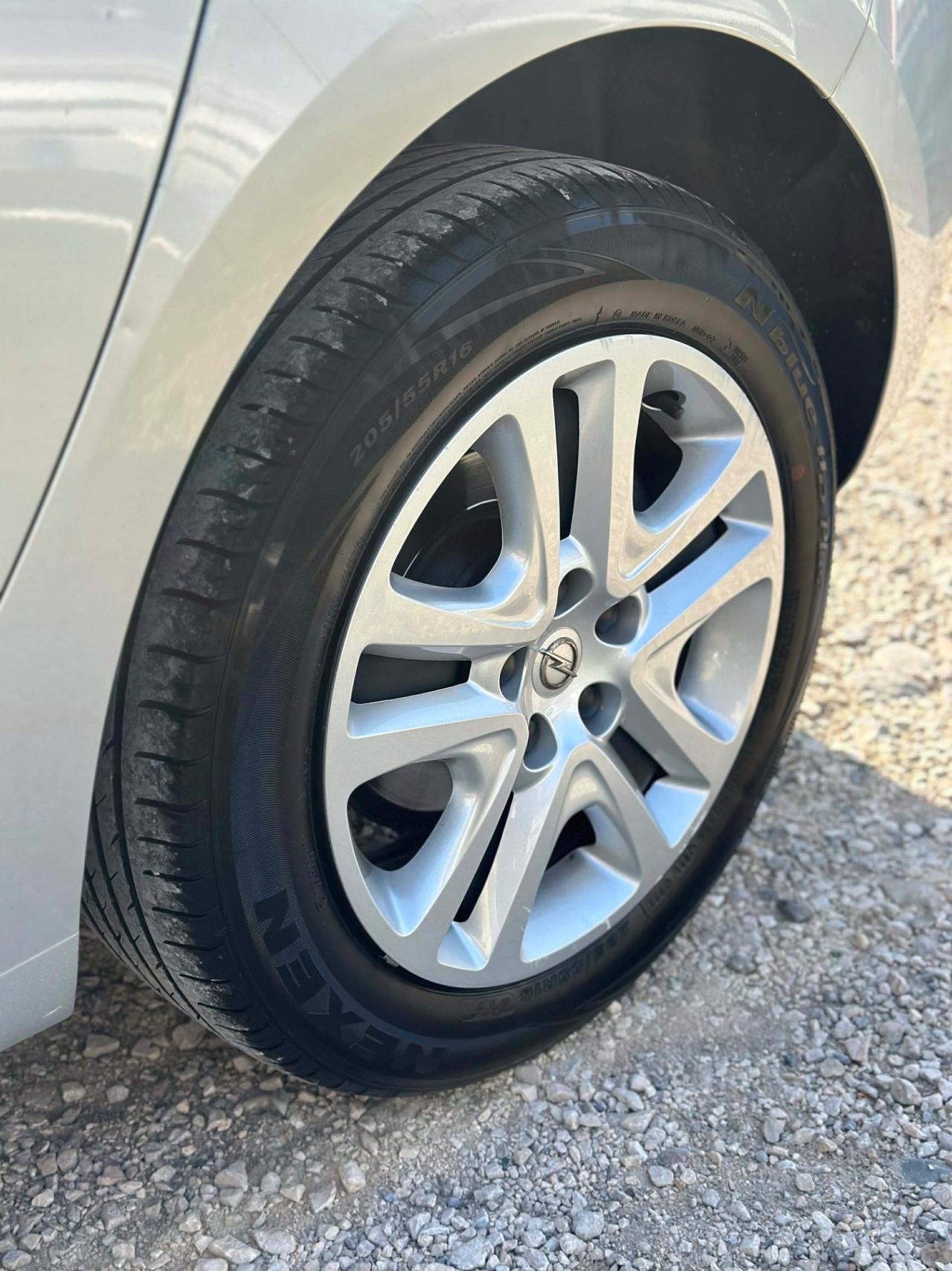 Opel ASTRA 1.6 CDTi FULLOPT KMCERT UNICOPR