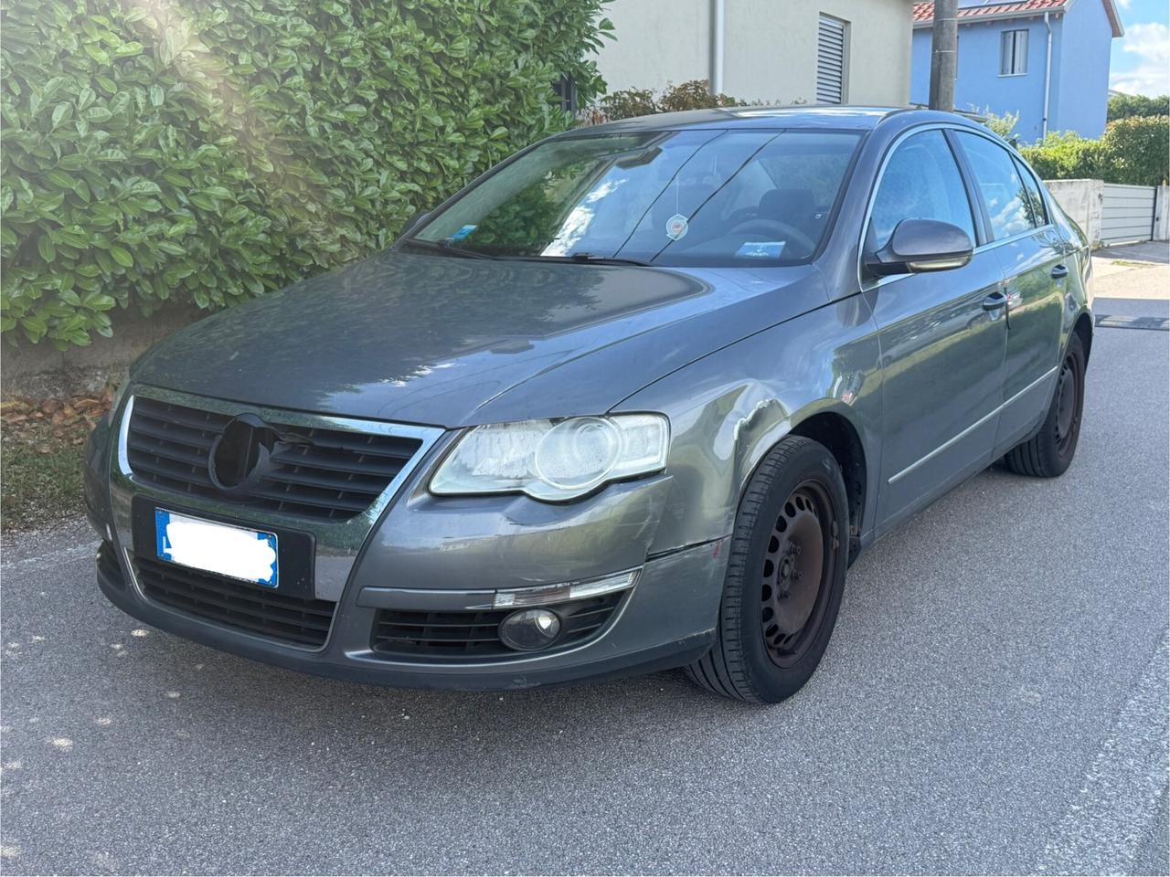 Volkswagen Passat 1.9 TDI/105CV Trendline BERLINA