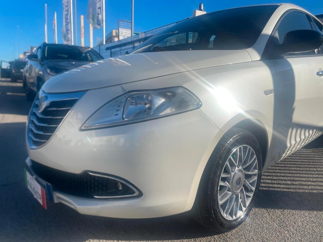 Lancia Ypsilon 1.3 MJT 16V 95 CV 5 porte S&S Platinum