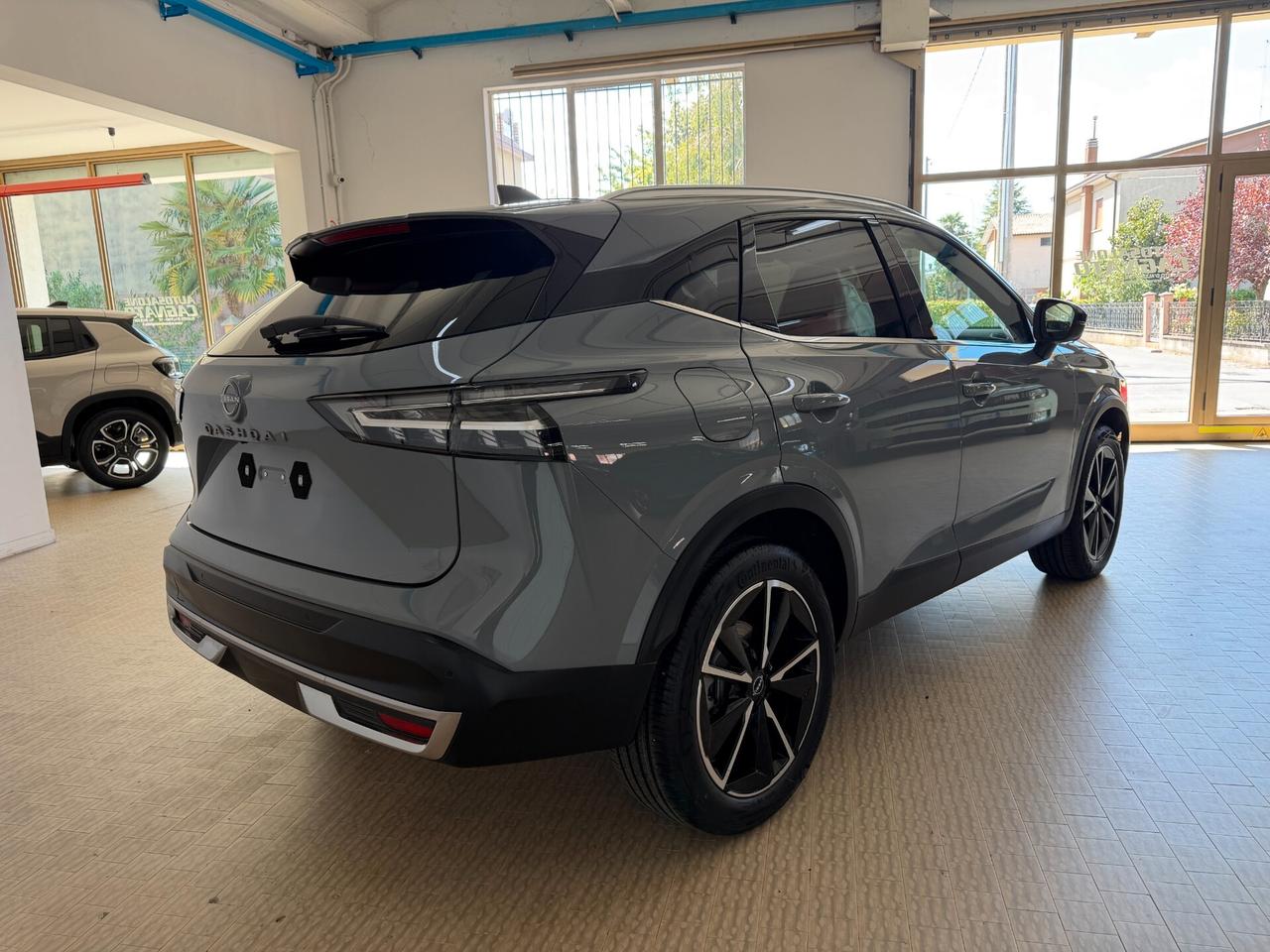 Nissan Qashqai MHEV 158 CV Xtronic Tekna KM0 Tetto panoramico Full optional
