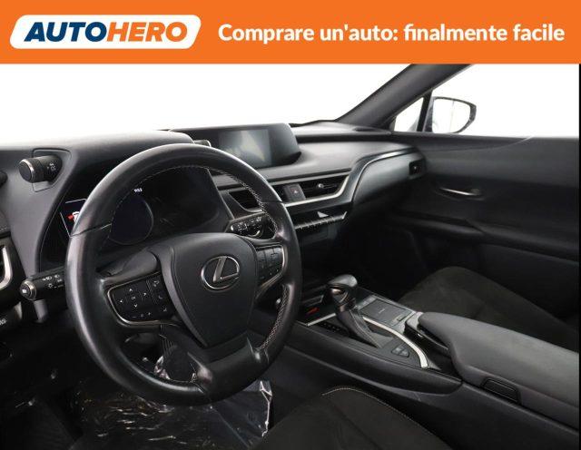 LEXUS UX Full Electric UX Hybrid Business