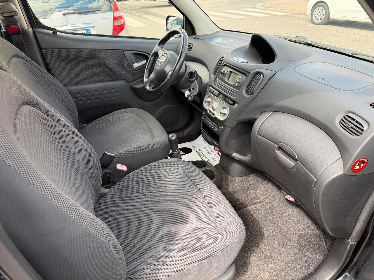 Toyota Yaris Verso 1.4 Tdi D-4D cat Sol '03