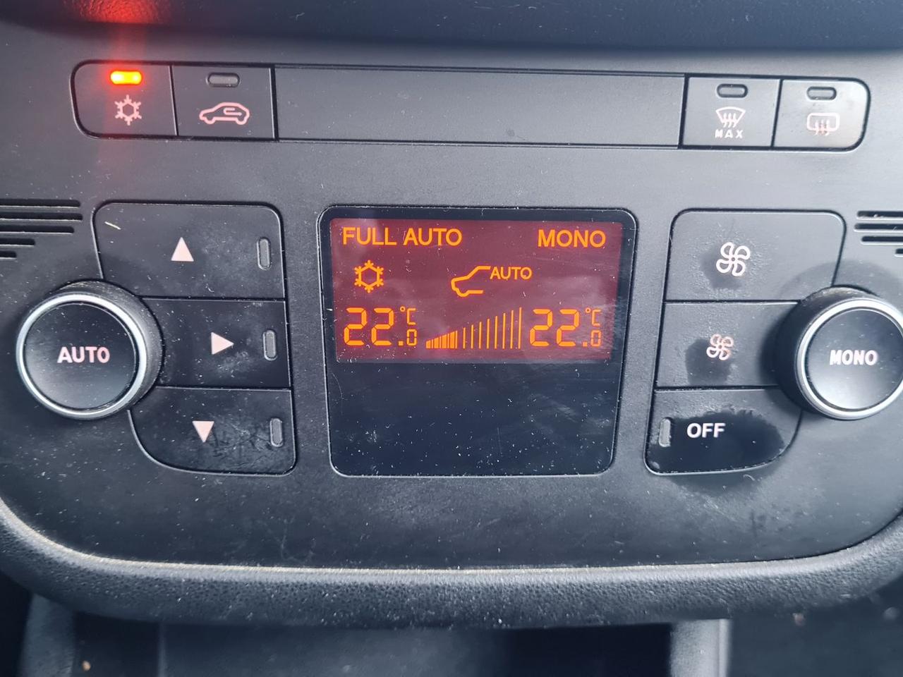 Fiat Punto 1.4 16V T-JET Sport #8108