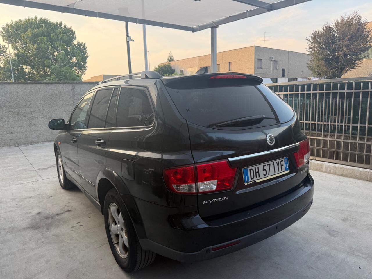 SSANGYONG KYRON 2.0CRDI AUTOMATICO LUXURI