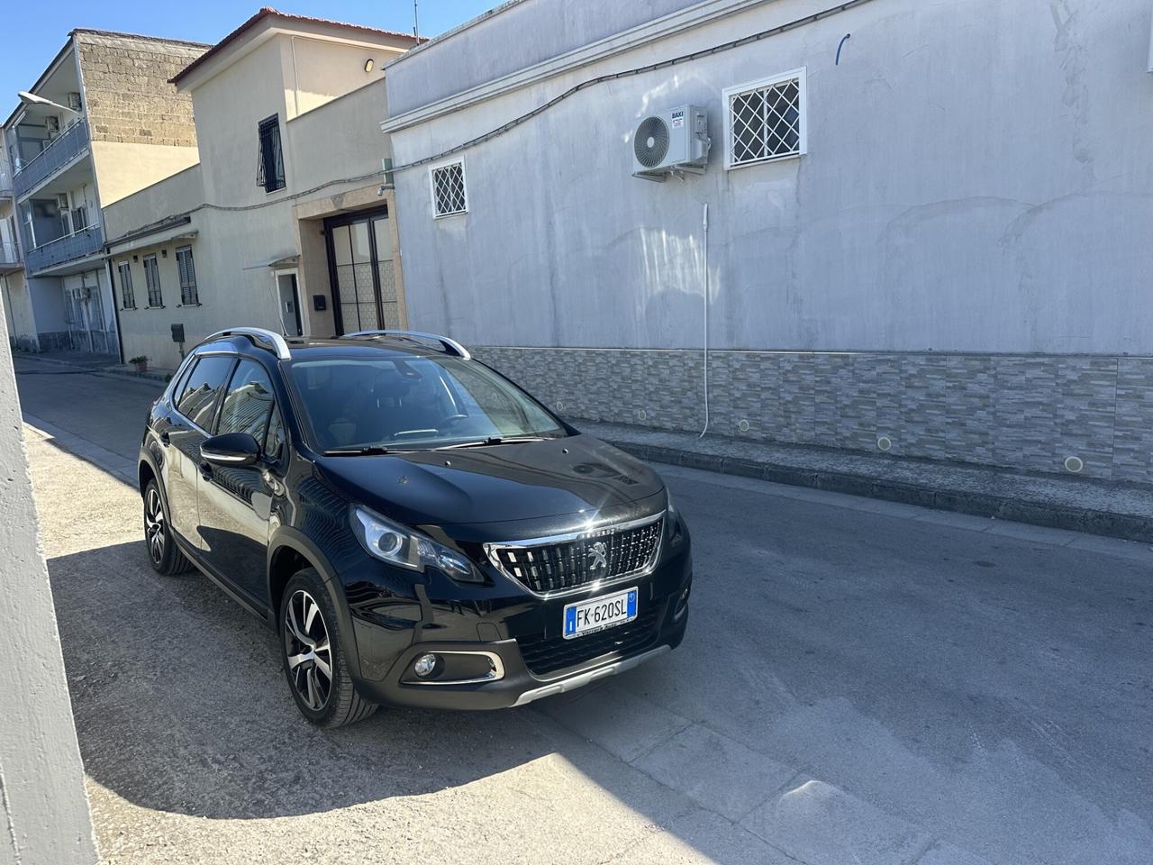 Peugeot 2008 1.2 Benzina 110 Cv Allure 2017 Km 120