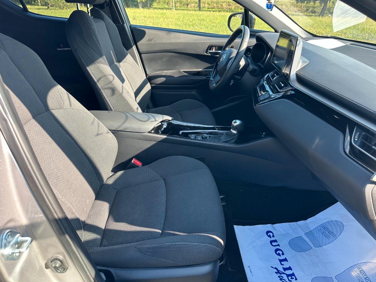 Toyota C-HR 5 Porte C-HR 1.8h Trend 2wd e-cvt Garanzia Toyota Approved
