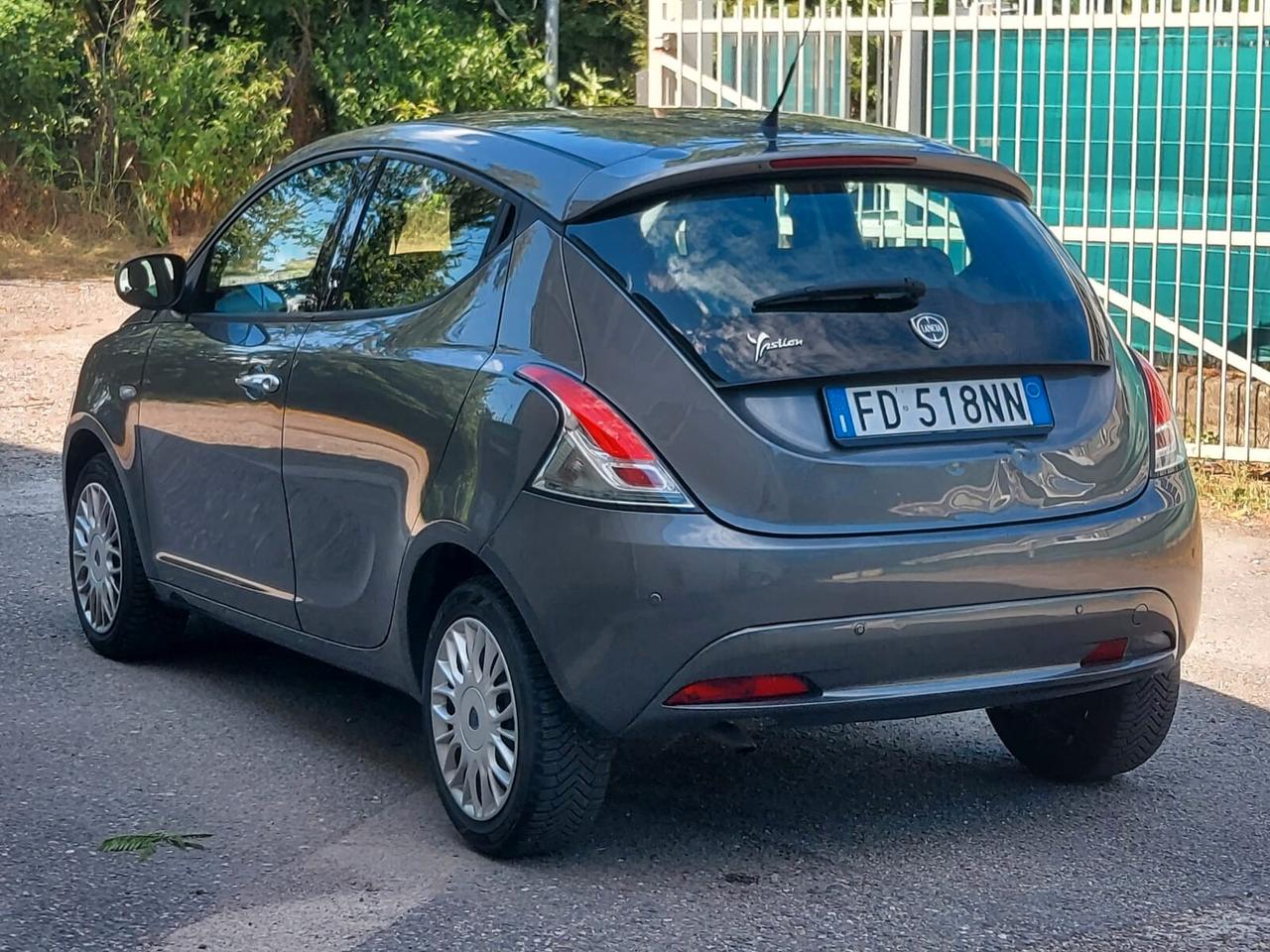 Lancia Ypsilon 1.2 benzina 69 CV 5 porte Gold
