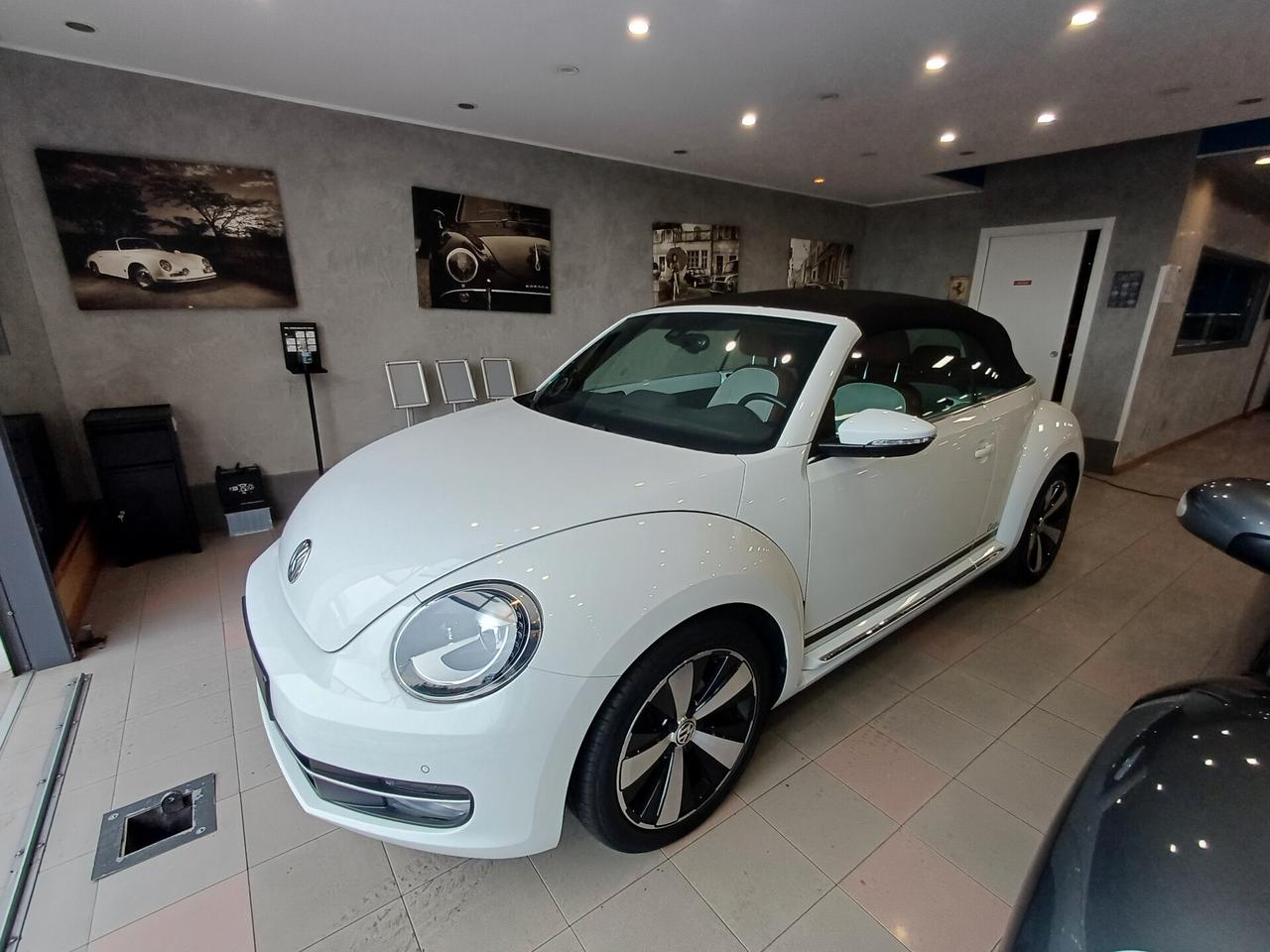 Volkswagen Maggiolino Cabrio 1.2 TSI CUP adatta a neopatentati