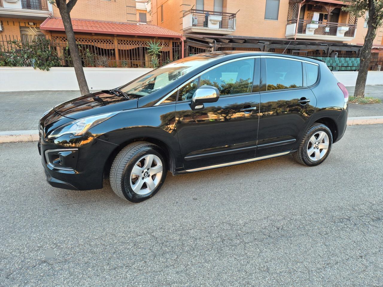 Peugeot 3008 1.6 hdi 115cv tetto panoramico 2016 gangio traino