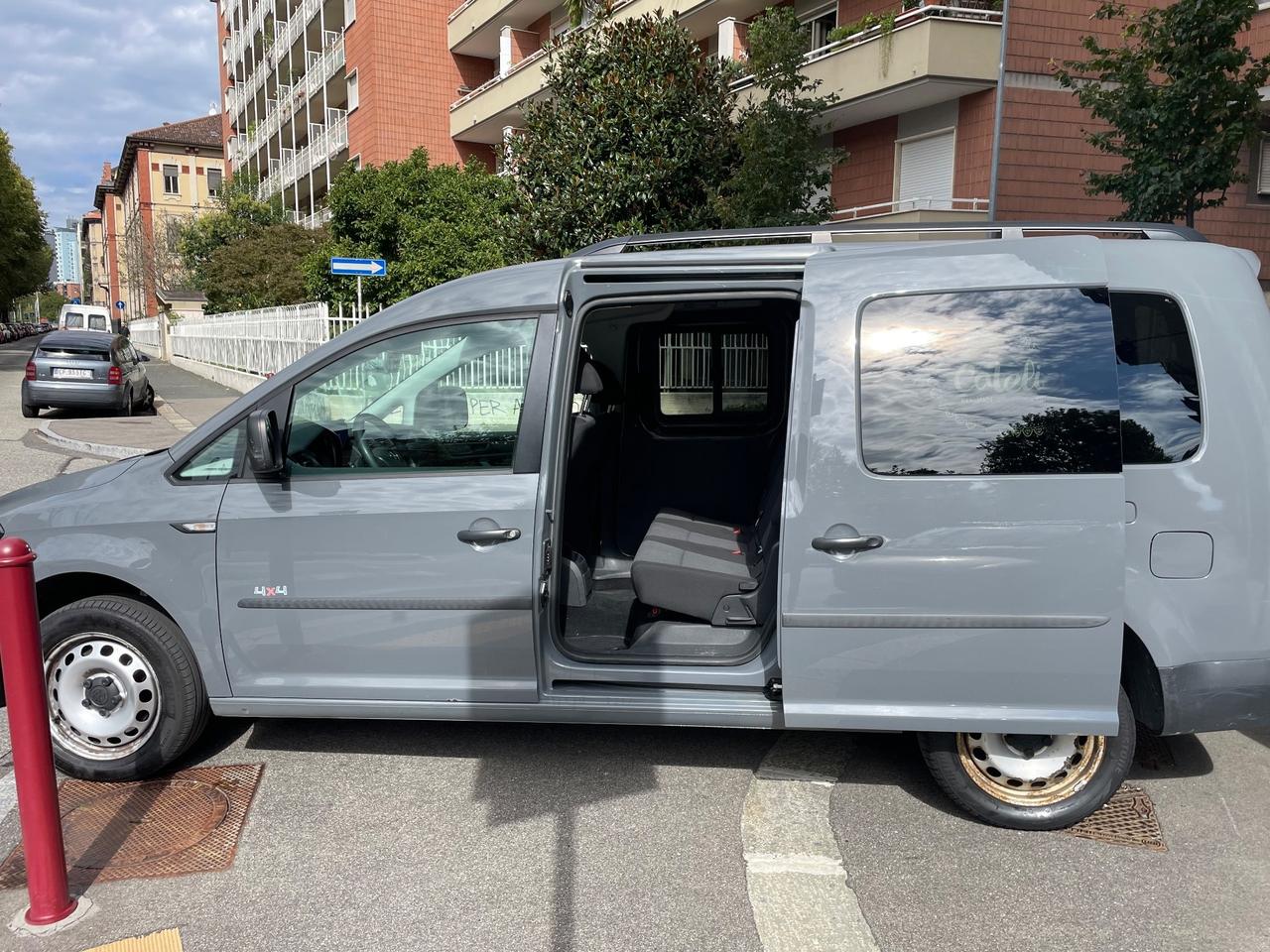 Volkswagen Caddy 2.0TDI 4MOTION Maxi/AUTOVETTURA