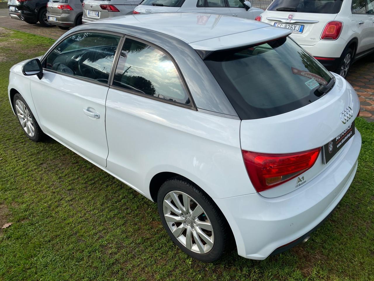 AUDI - A1 - 1.0 TFSI ultra Metal plus - NEOPATENTA