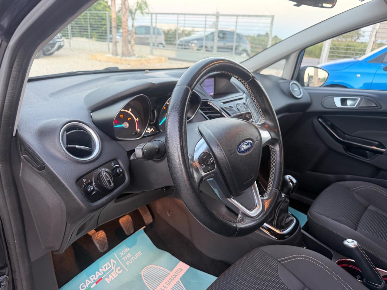 Ford Fiesta 1.5 TDCi 75CV 5 porte Titanium