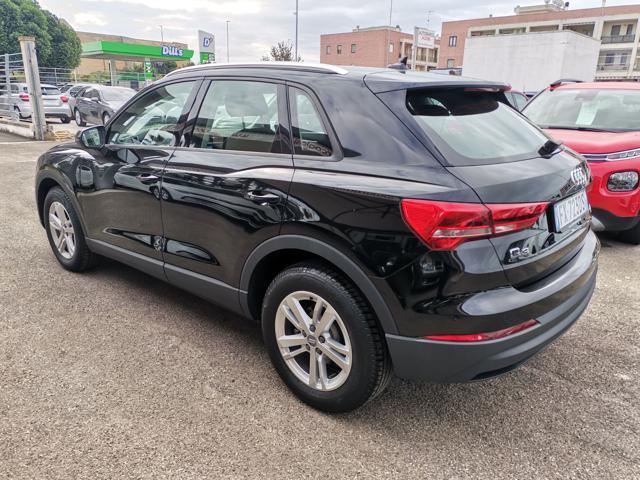 AUDI Q3 40 TDI quattro S tronic Business