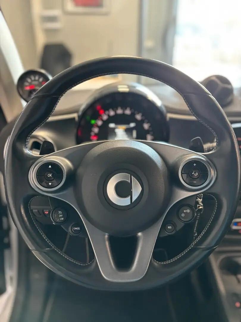 smart forTwo 0.9 t Brabus Xclusive 109Cv-Unipro-Promofinanziamento