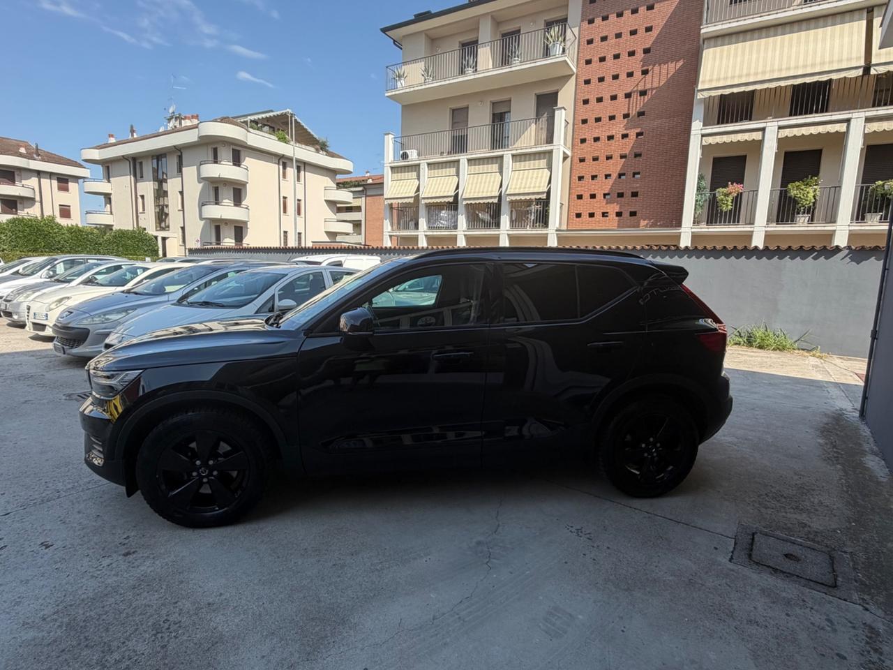 Volvo XC40 D4 AWD Geartronic Momentum