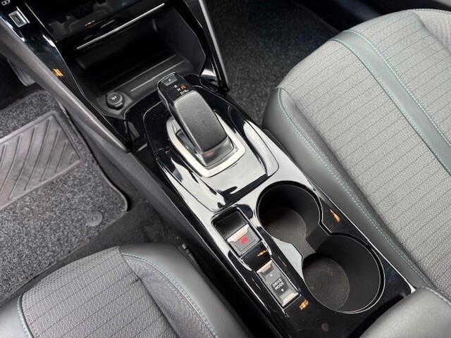 Peugeot 208 motore elettrico 136 CV 5 porte Allure Pack
