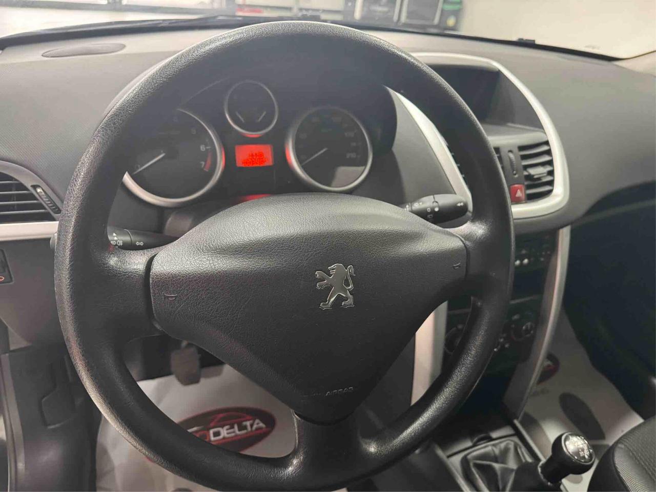 Peugeot 207 1.4 8V 75CV 5p. Energie