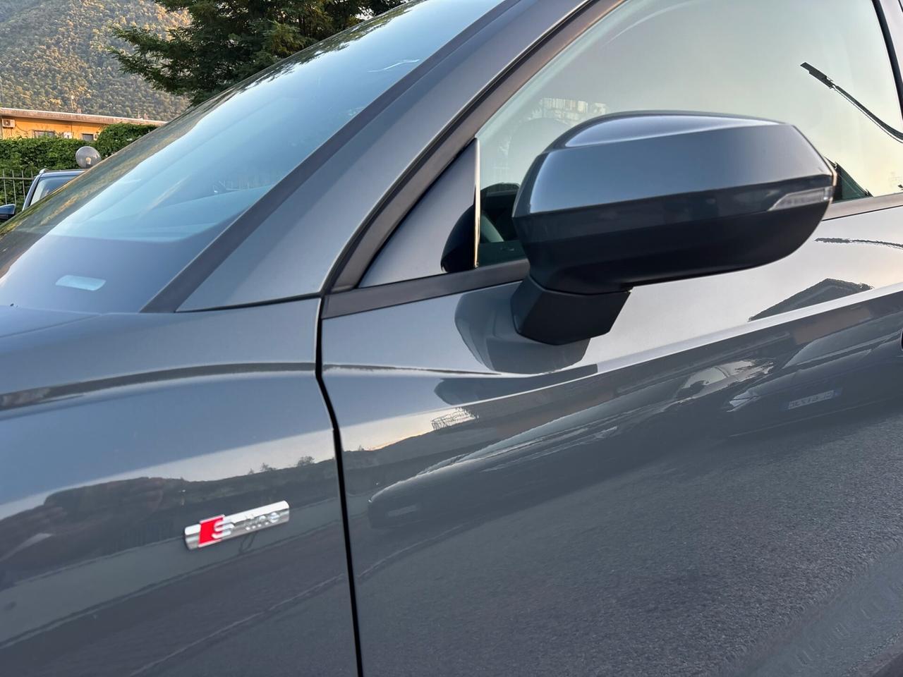 Audi Q3 40 TDI quattro S tronic S- line LED MATRIX