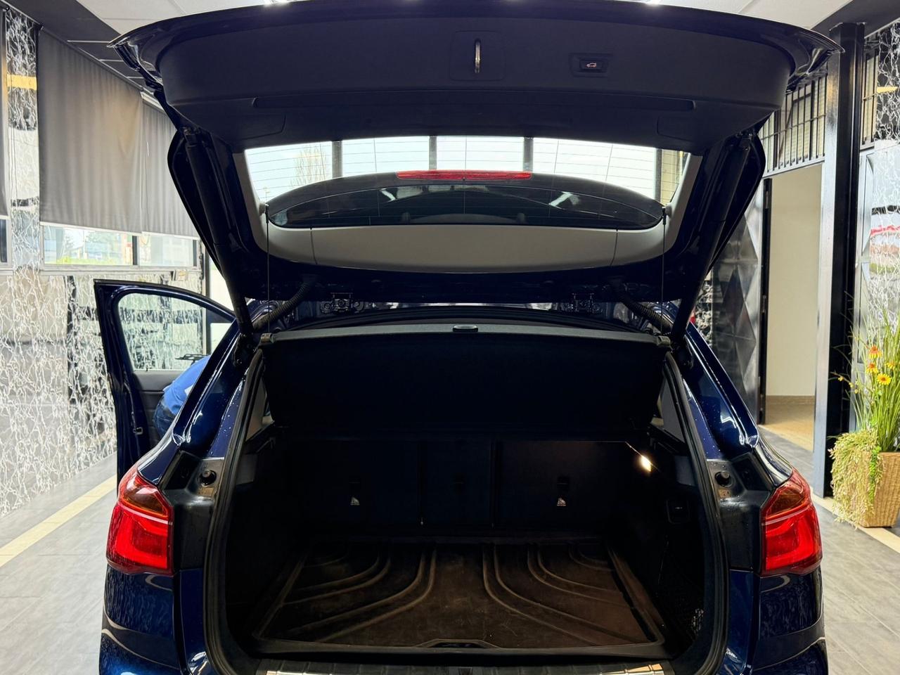 Bmw X1 sDrive18d xLine