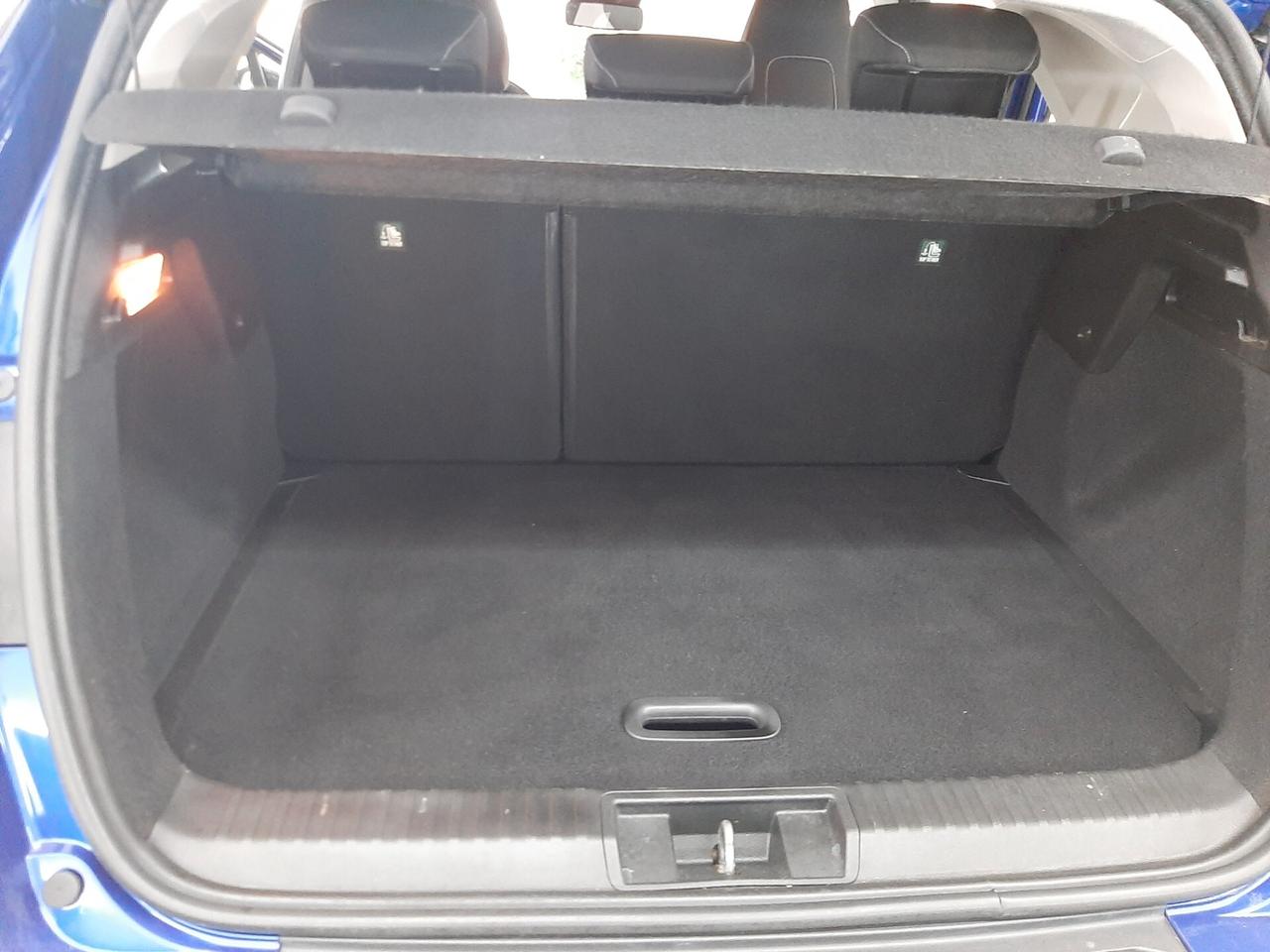 Renault Captur TCe 100 CV GPL Intens