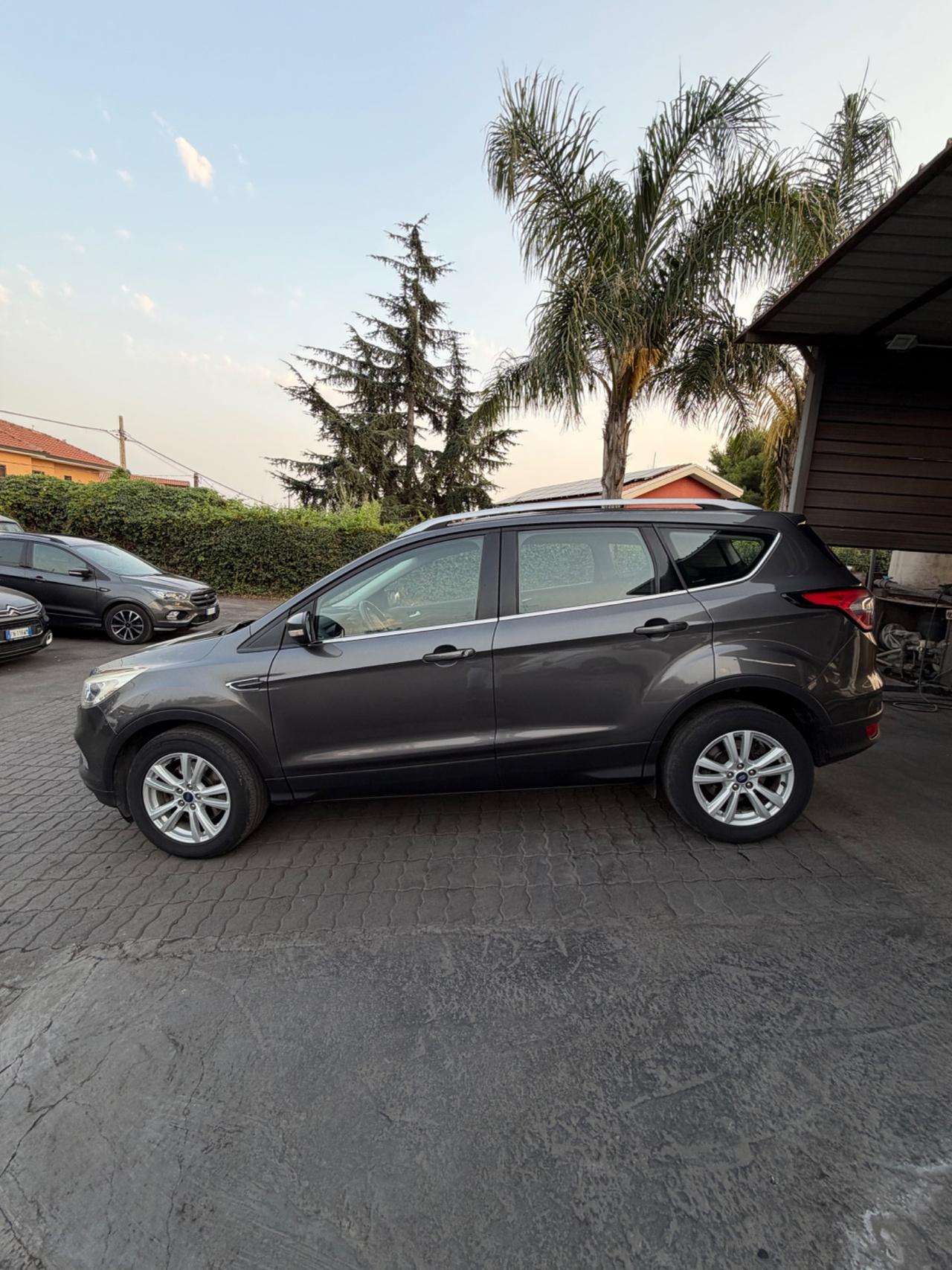 Ford kuga 1.5 diesel 120 cv