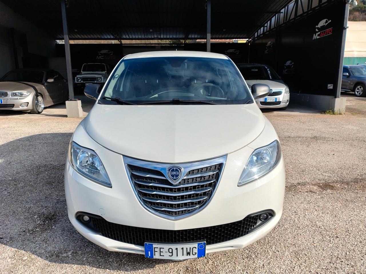 Lancia Ypsilon 1.2 69 CV 5 porte Platinum