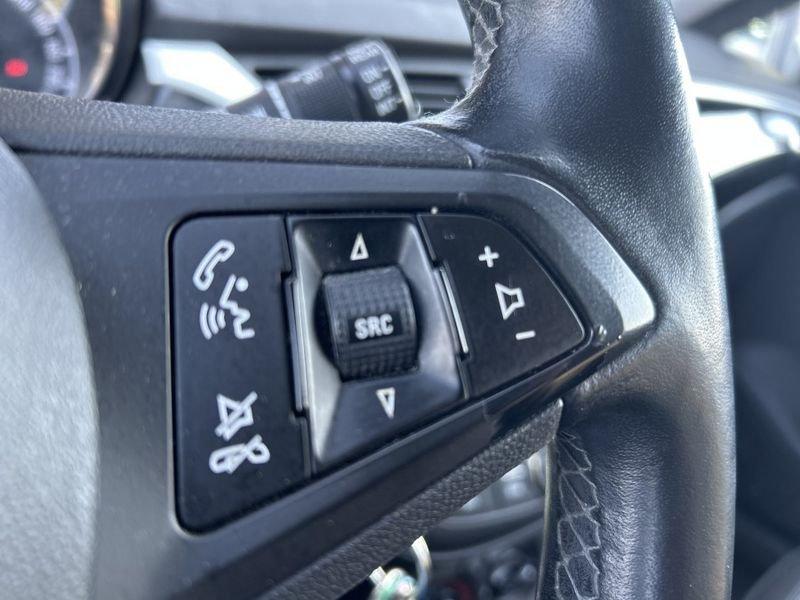 Opel Corsa 1.2 Coupé b-Color OK NEOPATENTATI