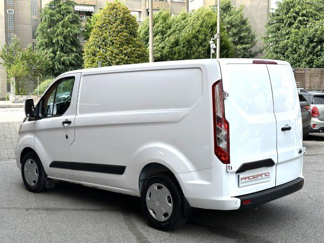 FORD Transit Custom 320 2.0 EcoBlue 130 L1 H1 Furgone Titanium - IVA